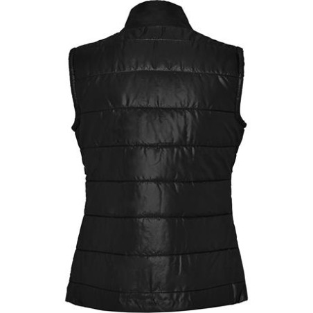 MONTANA WOMAN