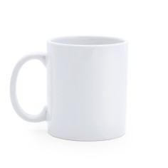Taza de cerámica con capacidad de 370 ml. Perfecta taza para personalizar con  un diseño creativo. 
Presentación en caja blanc