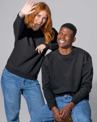 Sweatshirt unissexo com gola redonda...